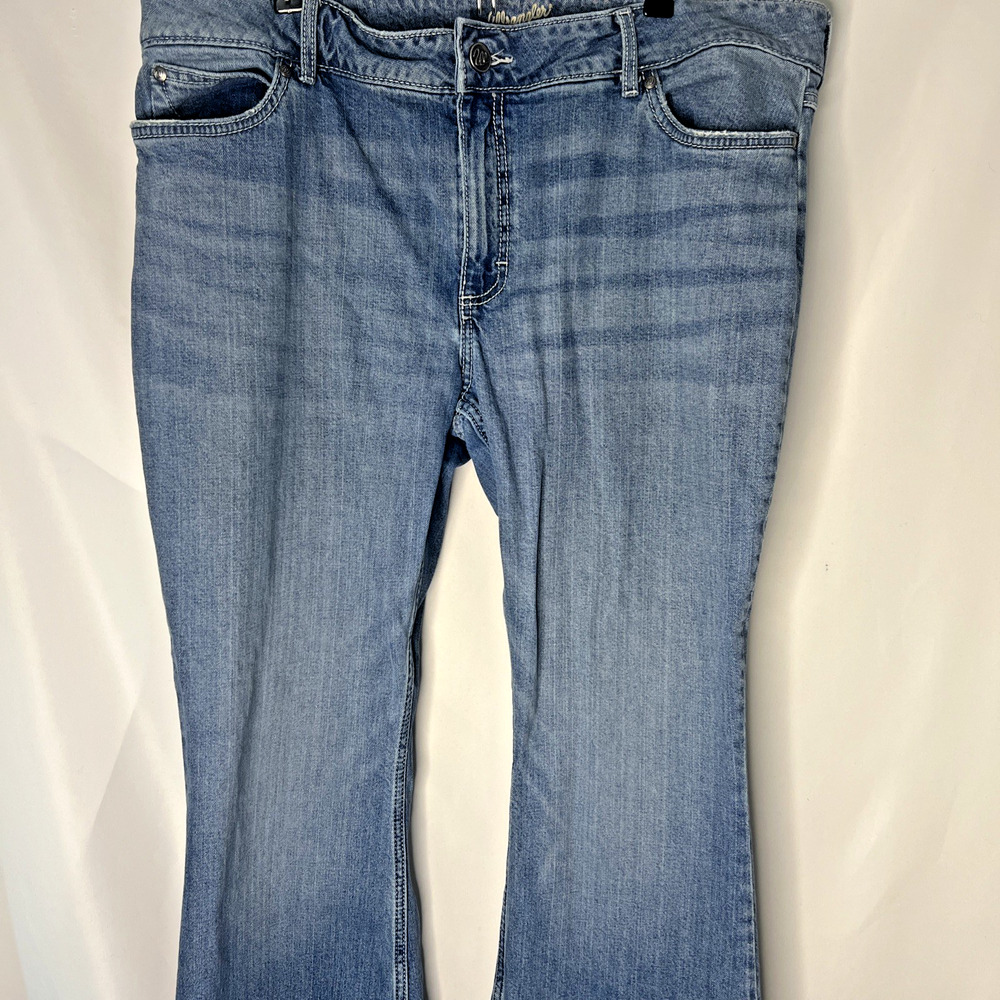 WRANGLER Womens 19x34 Flare Leg Jeans 38 Inch Waist Cowgirl Denim Stretch